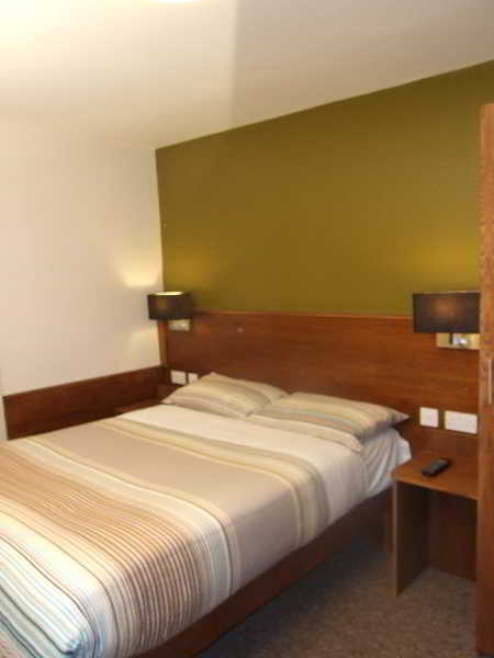House 3*